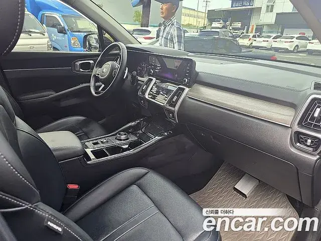 Kia Sorento 2020 — Photo 16/20