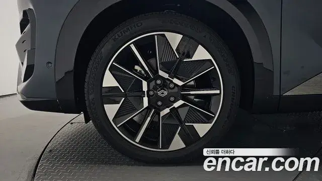 Renault Samsung Filante 2026 — Photo 30/40