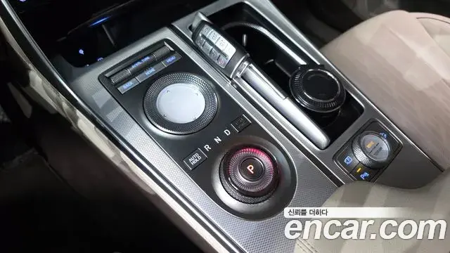 Genesis GV80 2022 — Photo 9/20