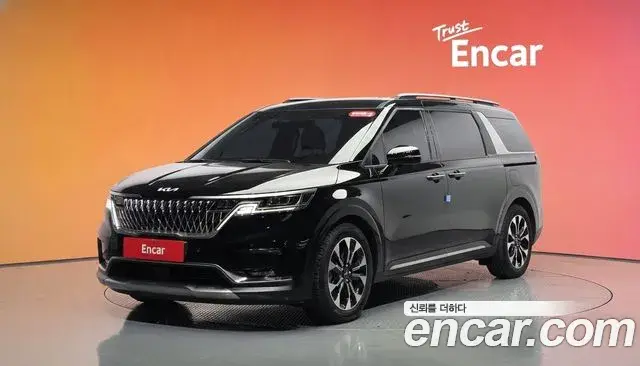 Kia Carnival 2022 — Photo 1/20