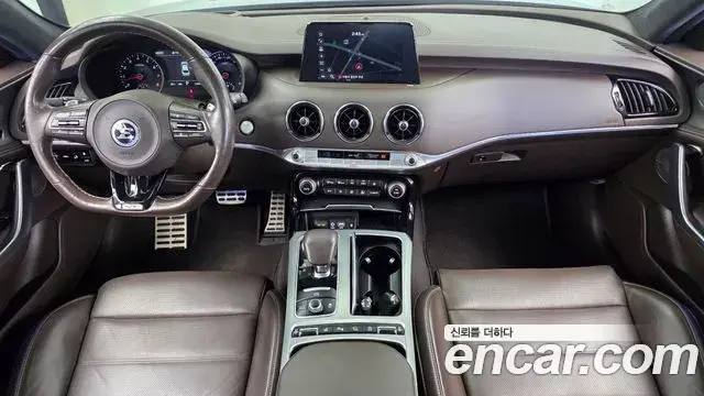 Kia Stinger 2019 — Şəkil 7/20