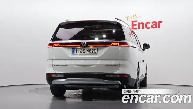 Kia Carnival 2020 — Photo 4/20