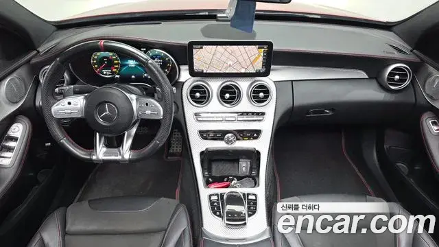 Mercedes-Benz C-Class 2019 — Photo 7/20