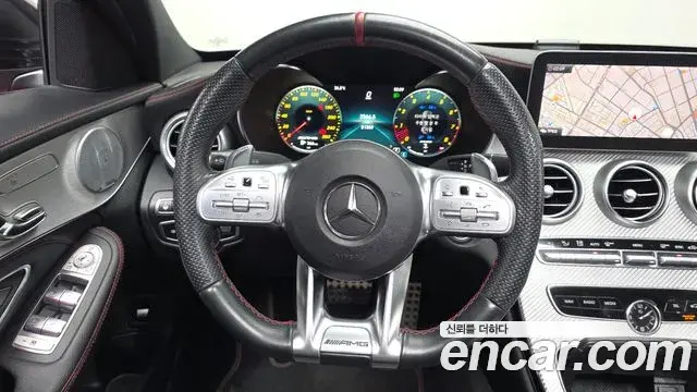 Mercedes-Benz C-Class 2019 — Photo 13/20