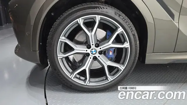 BMW X6 2021 — Фото 5/20