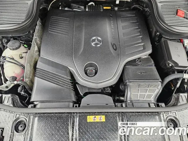 Mercedes-Benz GLE-Class 2026 — Photo 4/20