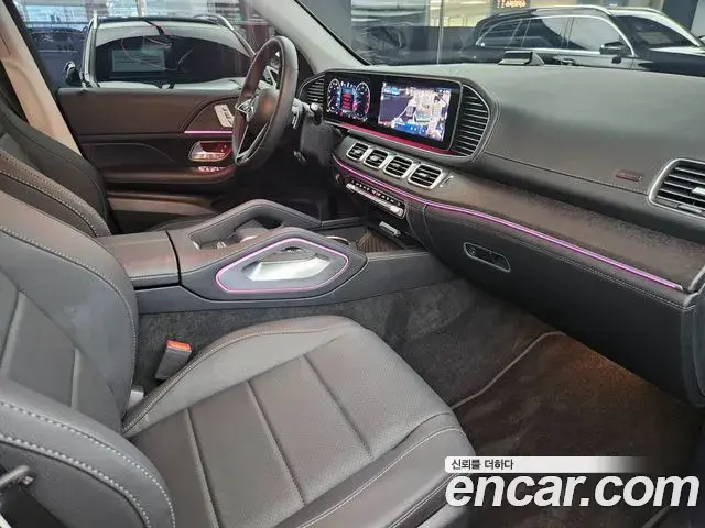 Mercedes-Benz GLE-Class 2026 — Photo 11/20