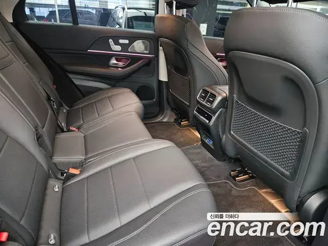 Mercedes-Benz GLE-Class 2026 — Photo 12/20