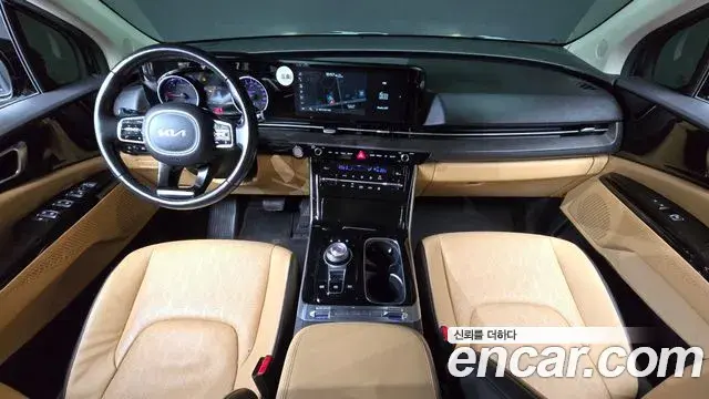 Kia Carnival 2022 — Photo 7/20