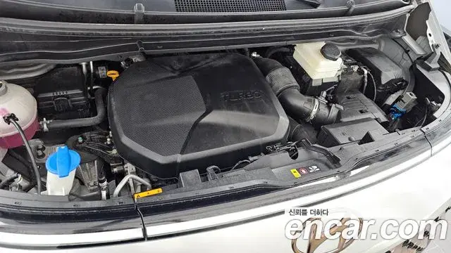 Hyundai Staria 2021 — Photo 6/20