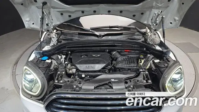 Mini Cooper Countryman 2019 — Photo 6/20