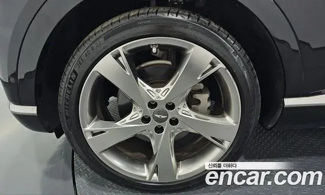 Genesis GV80 2020 — Photo 5/20