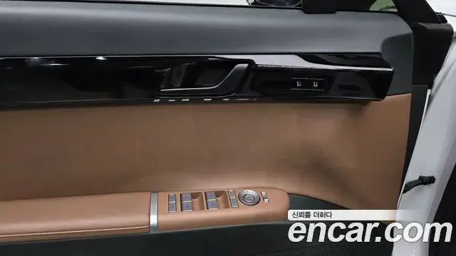 Hyundai Grandeur 2024 — Фото 20/20