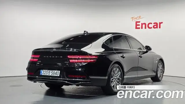 Genesis Electrified G80 2025 — Photo 2/20