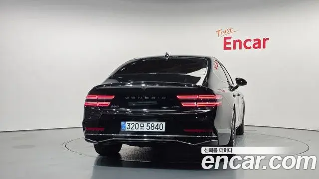 Genesis Electrified G80 2025 — Photo 4/20
