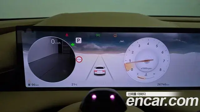 Genesis Electrified G80 2025 — Photo 8/20
