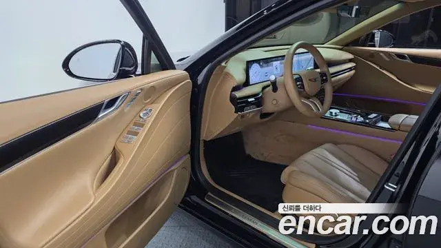 Genesis Electrified G80 2025 — Photo 10/20