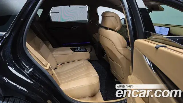 Genesis Electrified G80 2025 — Photo 12/20