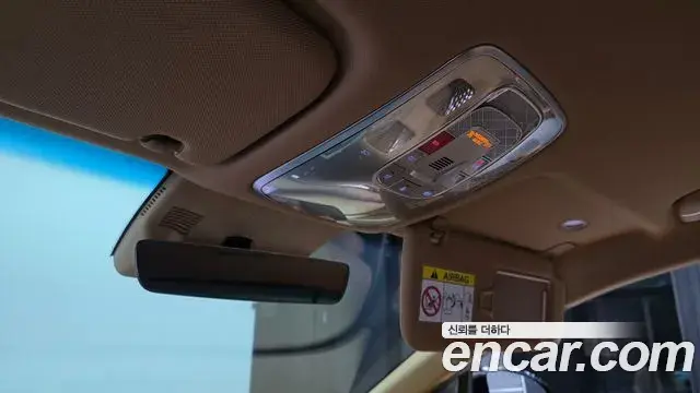 Genesis Electrified G80 2025 — Photo 18/20