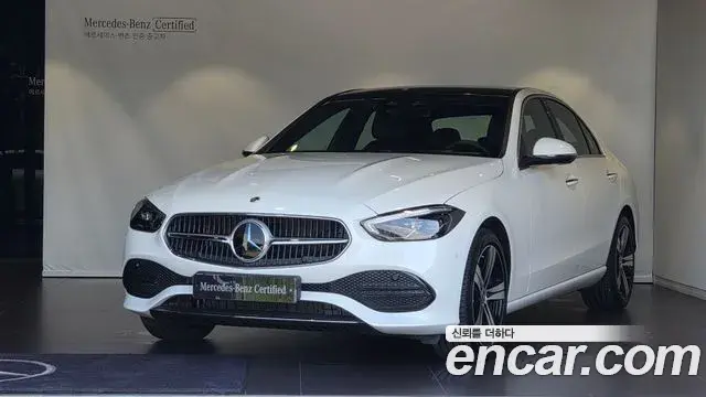 Mercedes-Benz C-Class 2026 — Photo 18/18