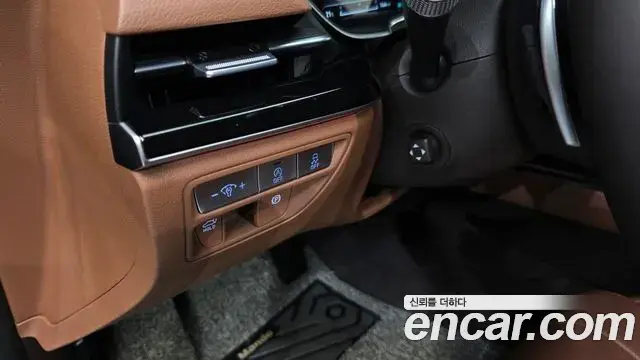 Genesis Electrified G80 2023 — Photo 20/20