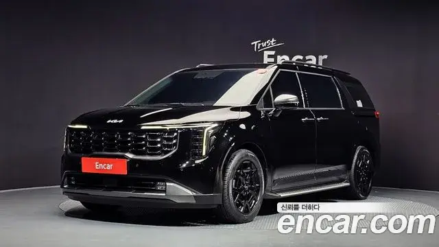 Kia Carnival 2024 — Фото 1/20