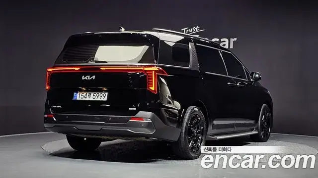 Kia Carnival 2024 — Фото 2/20