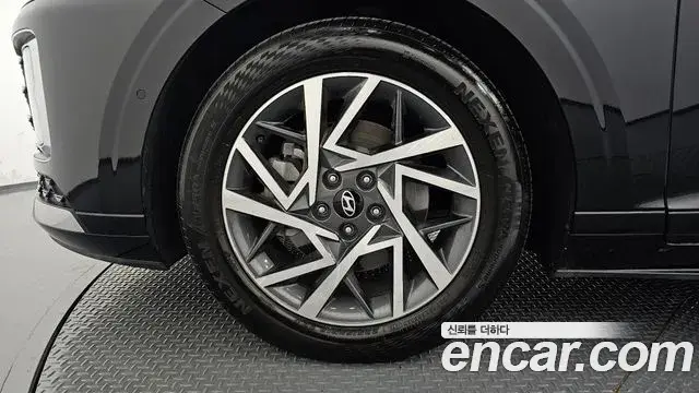 Hyundai Grandeur 2023 — Photo 5/20