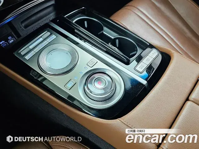 Genesis Electrified G80 2022 — Şəkil 12/20