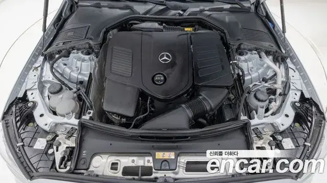 Mercedes-Benz C-Class 2024 — Фото 5/20