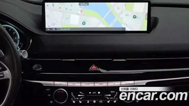 Genesis Electrified G80 2022 — Photo 14/20