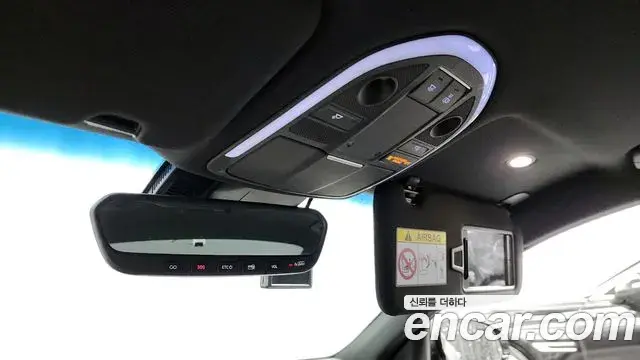 Genesis G70 2020 — ფოტო 1/20