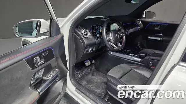 Mercedes-Benz GLB-Class 2020 — ფოტო 7/20