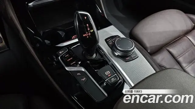 BMW X4 2018 — Şəkil 17/20