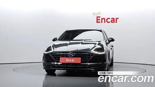 Hyundai Sonata Hybrid 2021 — Photo 5/20