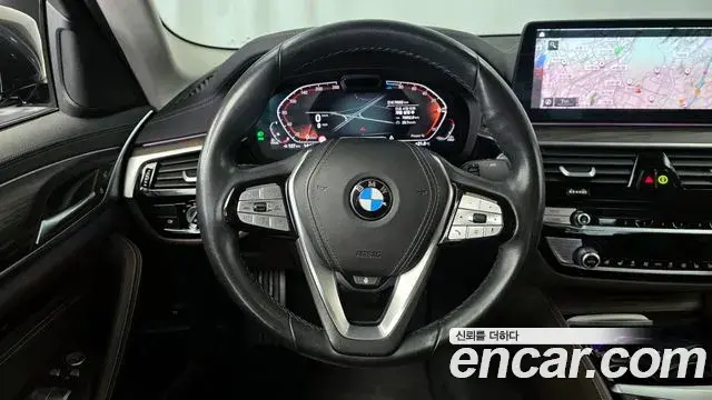 BMW 5 Series 2020 — Şəkil 2/20
