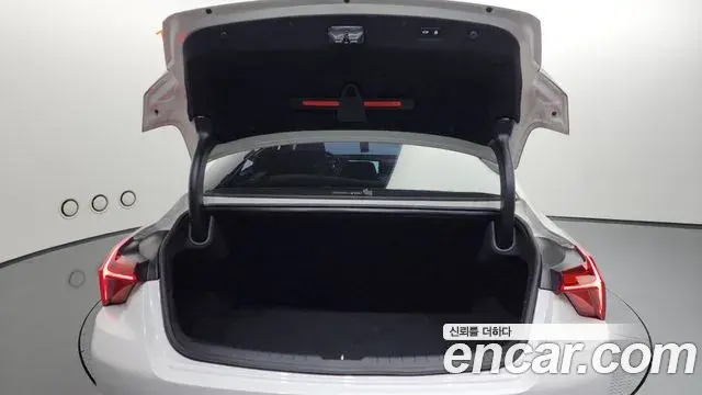 Kia K8 2023 — Photo 4/20
