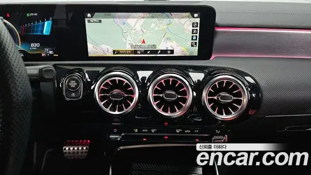 Mercedes-Benz A-Class 2022 — Şəkil 17/20