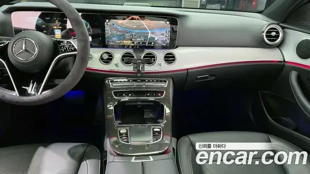 Mercedes-Benz E-Class 2021 — Фото 19/20