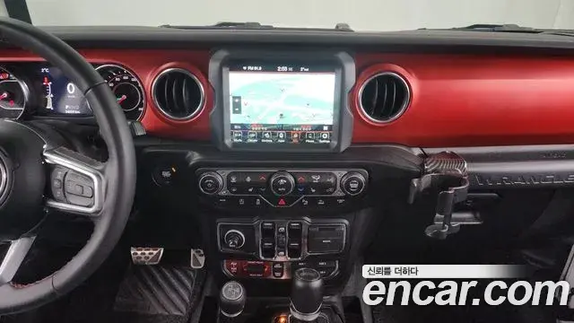 Jeep Wrangler 2022 — Фото 14/20