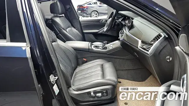 BMW X6 2022 — ფოტო 8/20