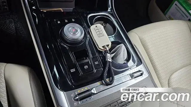 Kia Carnival 2021 — Şəkil 11/20