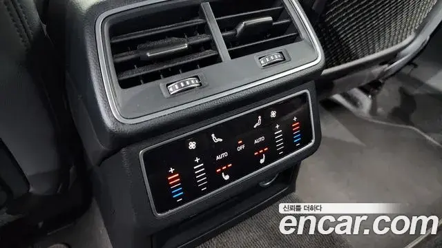 Audi A6 2021 — ფოტო 4/20