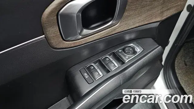 Kia Sorento 2021 — Фото 11/20