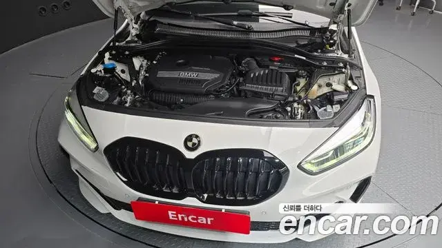BMW 1 Series 2022 — ფოტო 3/20