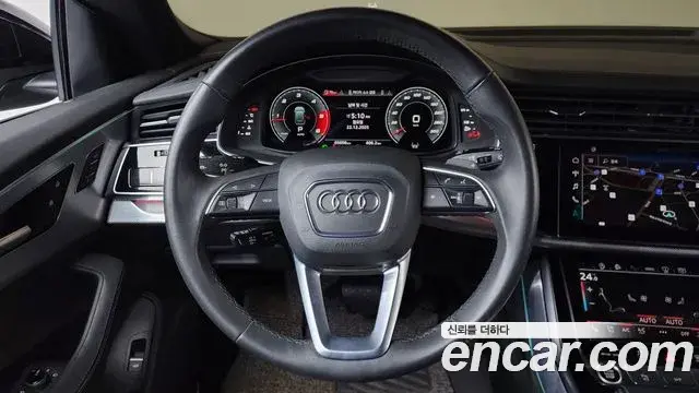 Audi Q8 2021 — ფოტო 2/20