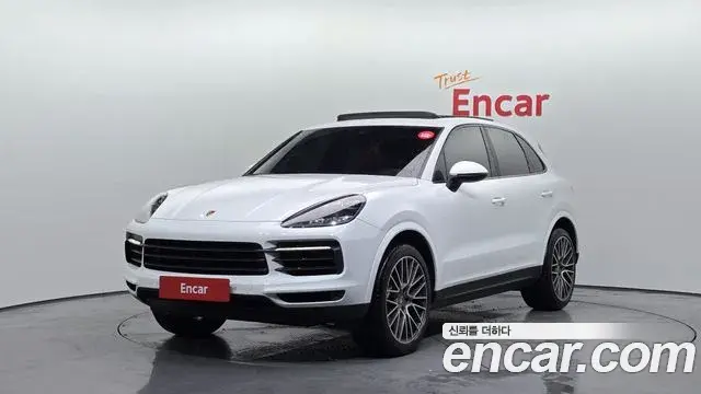 Porsche Cayenne 2020 — Фото 1/20