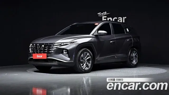 Hyundai Tucson Hybrid 2022 — ფოტო 13/20