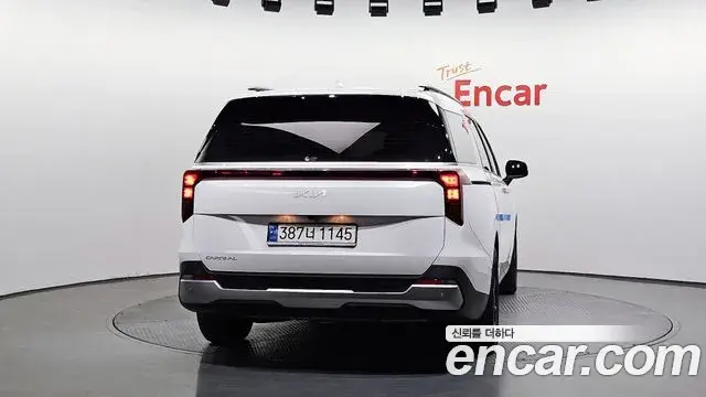 Kia Carnival 2024 — Photo 4/20