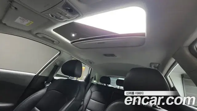 Kia Niro 2020 — ფოტო 11/20